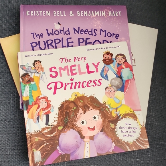 Children's Book Set 4x Purple, Yellow, Pink And White Covers Any Children Level - Picture 1 of 8